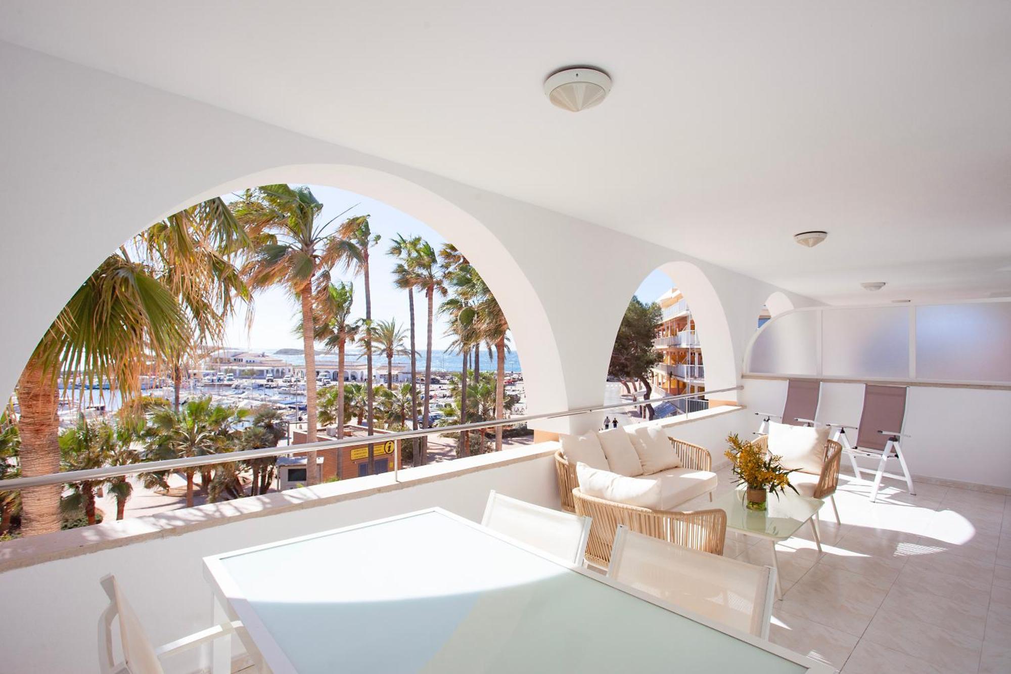 Apartaments Edificio Puerto Colonia de Sant Jordi Ngoại thất bức ảnh