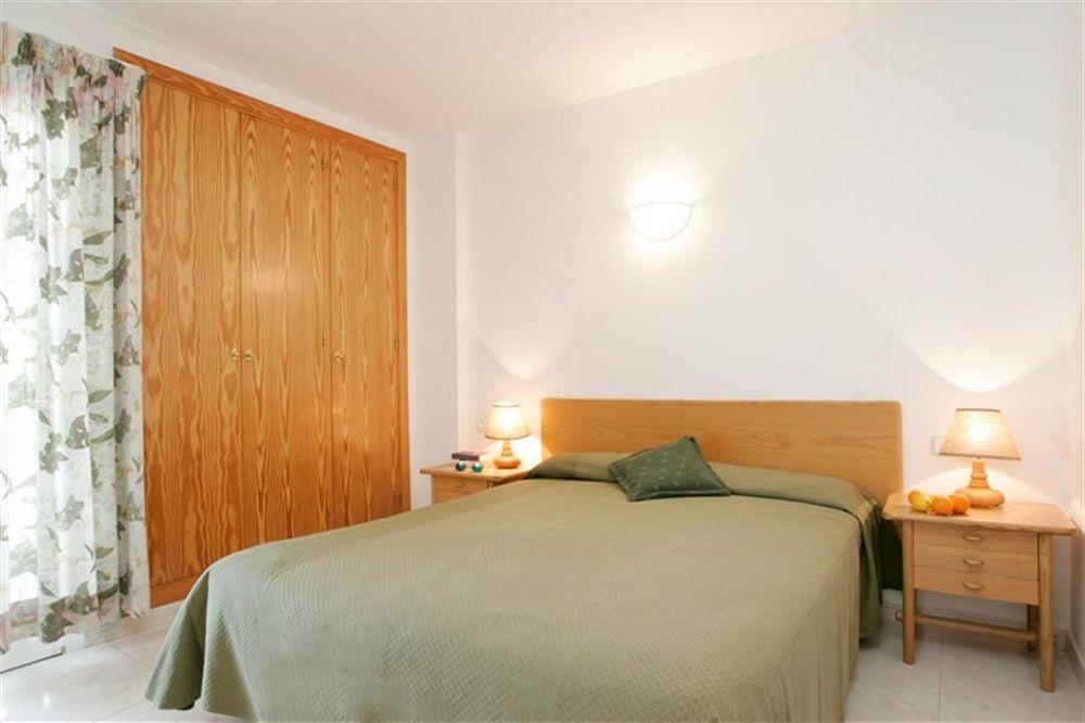 Apartaments Edificio Puerto Colonia de Sant Jordi Ngoại thất bức ảnh